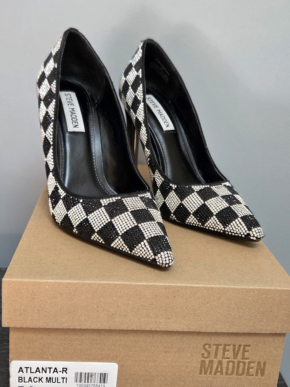 Sparkle! Steve Madden Black & White Crystal Checkerboard Pointed Pumps🔥size 7